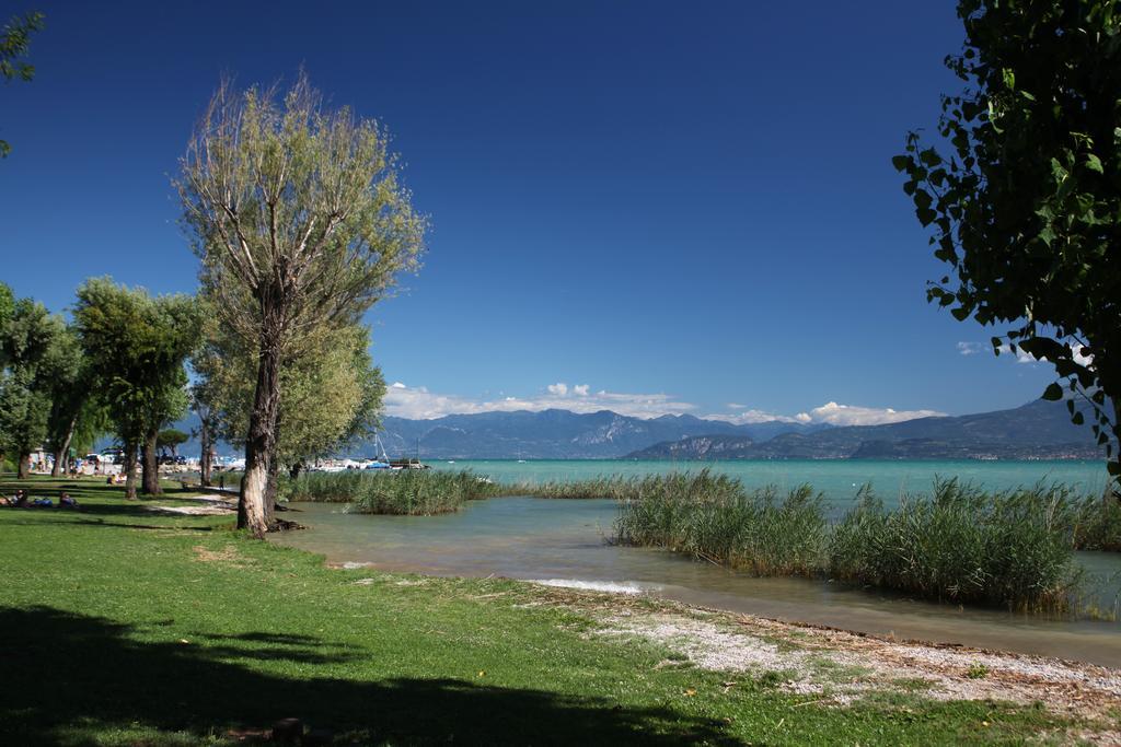 San Benedetto Camping Relais Peschiera del Garda Eksteriør bilde